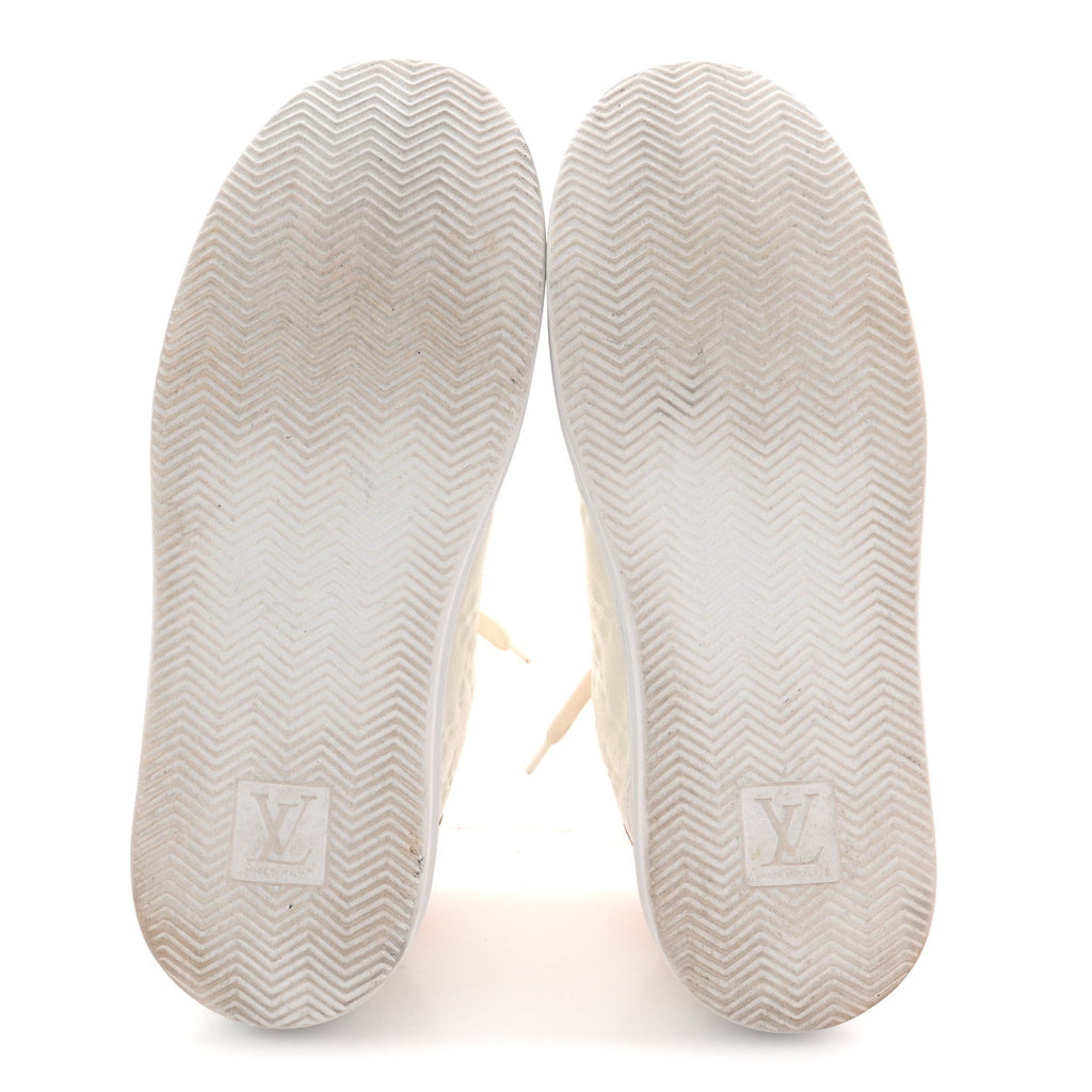 Louis Vuitton Grained Calfskin Embossed Monogram Mens Beverly Hills Sneakers 8.5 White