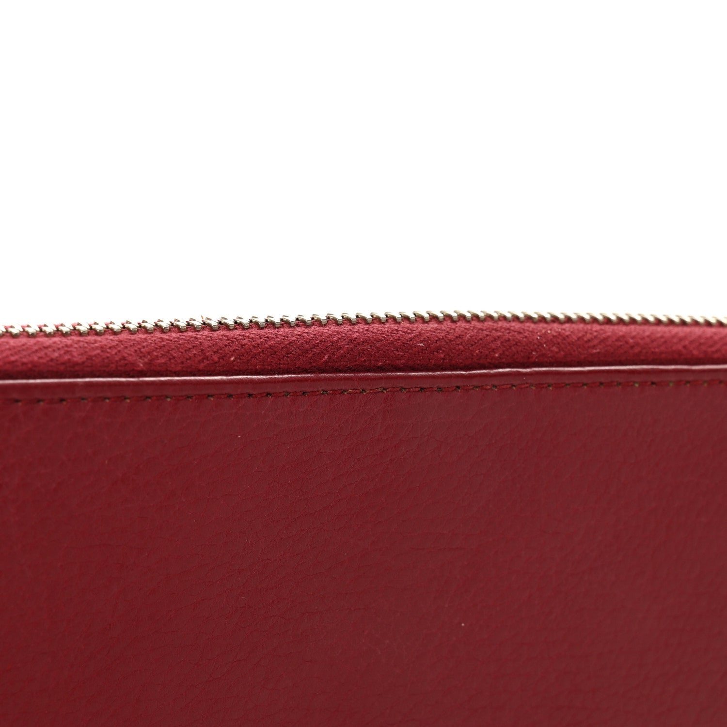 Gucci Pebbled Calfskin Studded Soho Zip Around Wallet Soft Burgundy