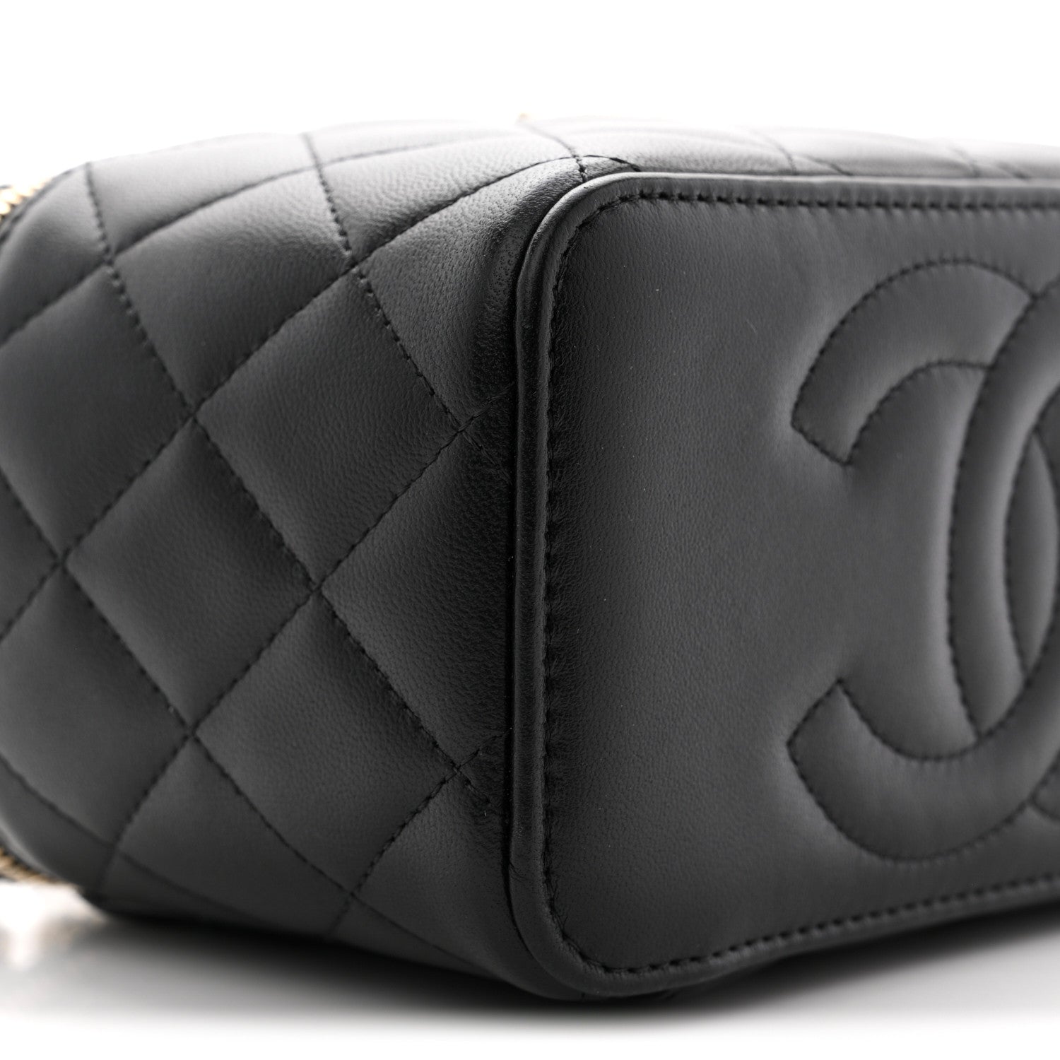 Chanel Lambskin Quilted Small Top Handle Vanity Case With Chain Black