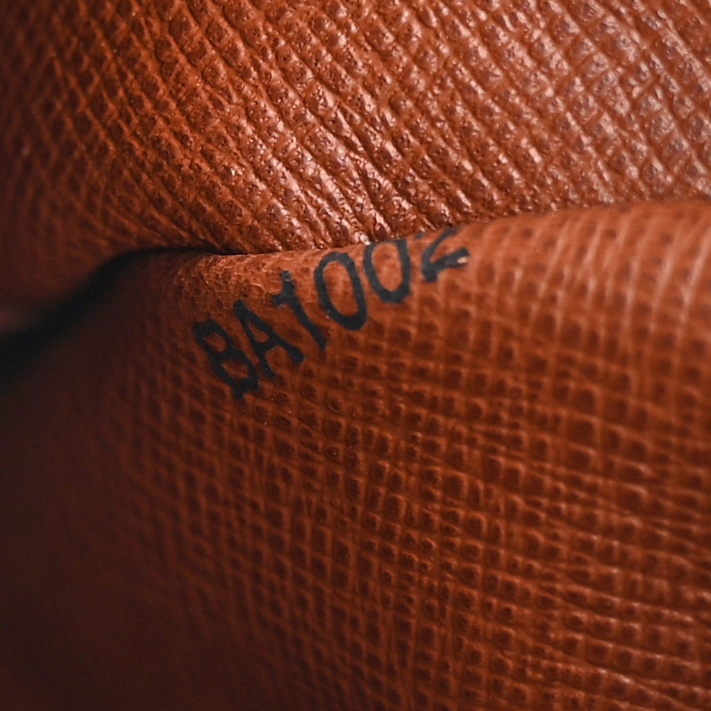 Louis Vuitton Monogram Blois