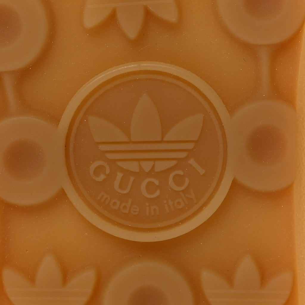 Gucci X ADIDAS Softy Velvet Suede Madeira Demetra Mens Gazelle Sneakers 8 Vulcanic Red Off White Hibiscus Red