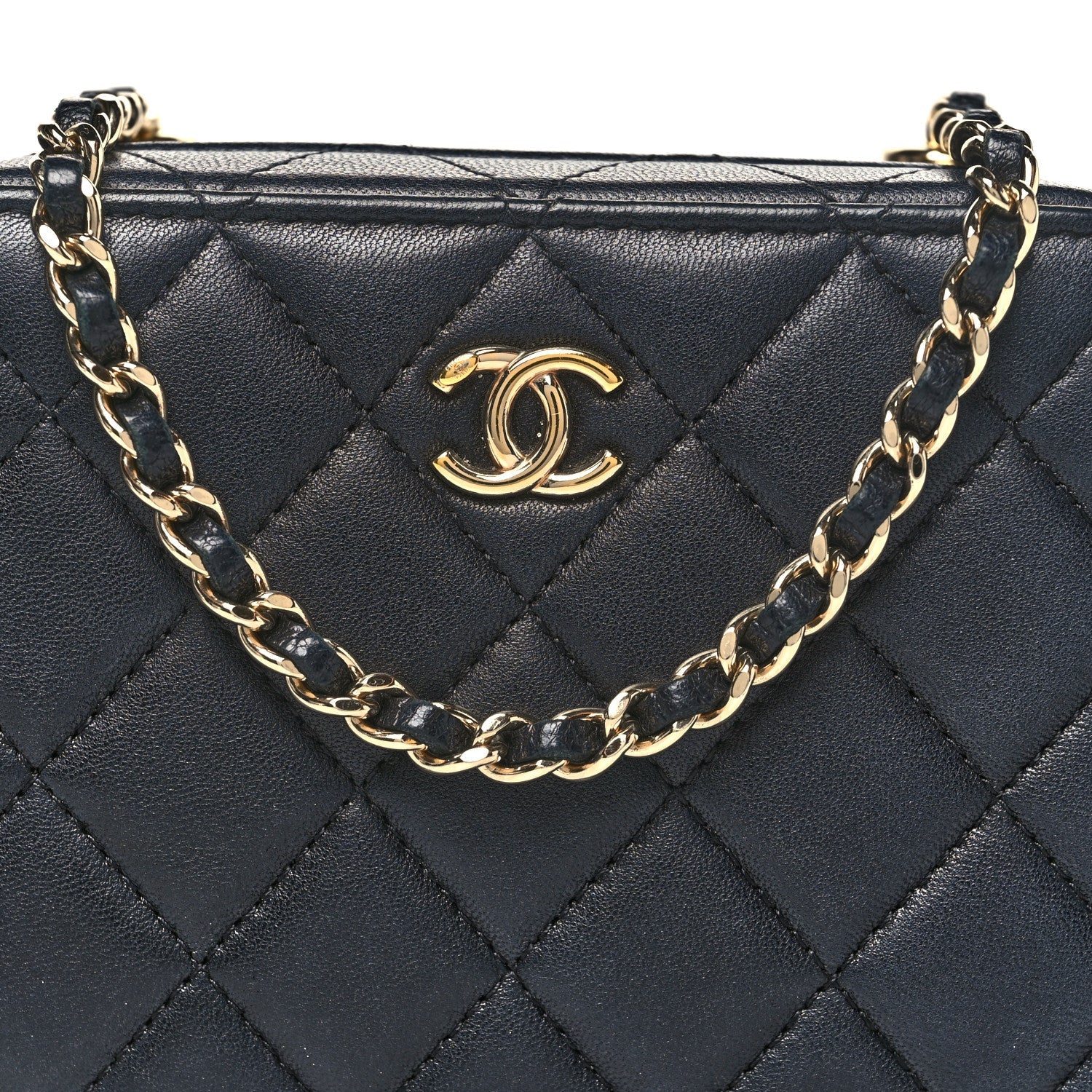 Chanel Lambskin Quilted Small Trendy CC Camera Case With Chain Navy