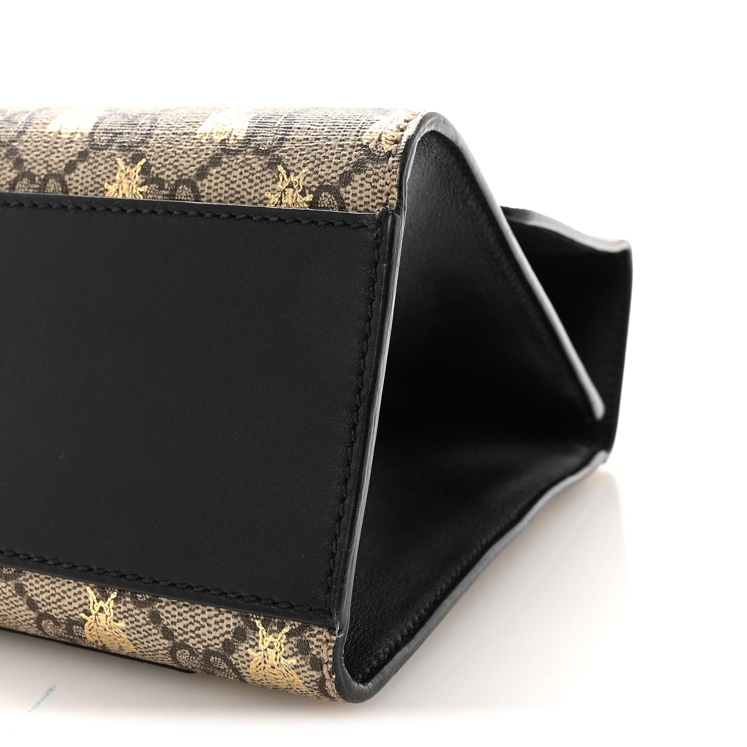 Gucci GG Supreme Monogram Bees Medium Padlock Shoulder Bag Beige Oro Black