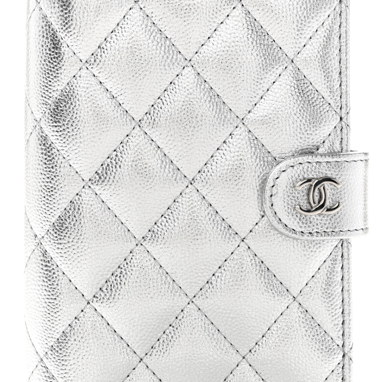 Metallic Caviar Quilted Passport Holder Silver