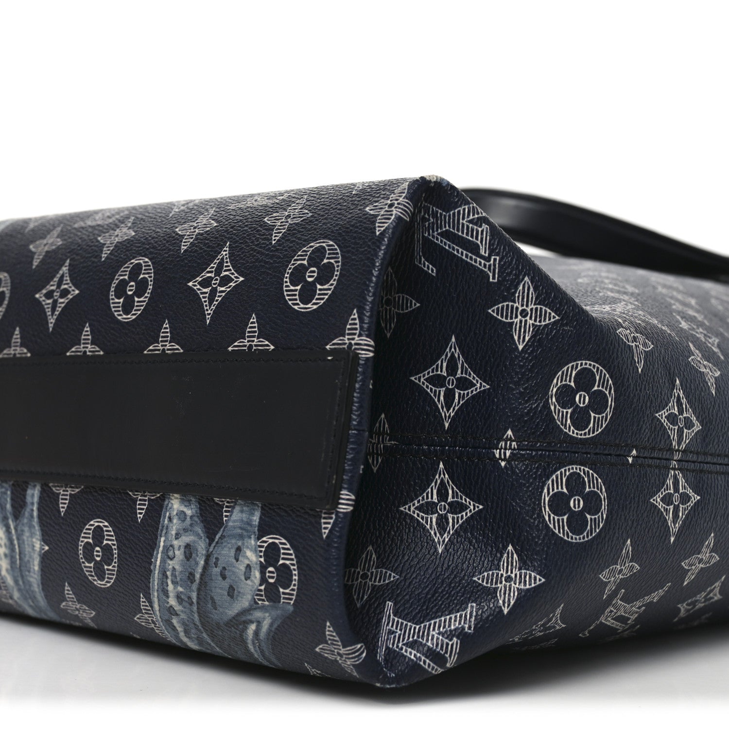 Louis Vuitton Savane Monogram Chapman Atlas Tote Ink