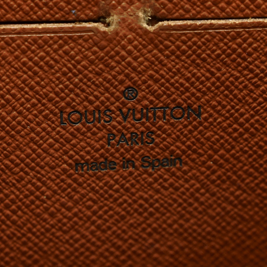 Louis Vuitton Monogram Zippy Wallet