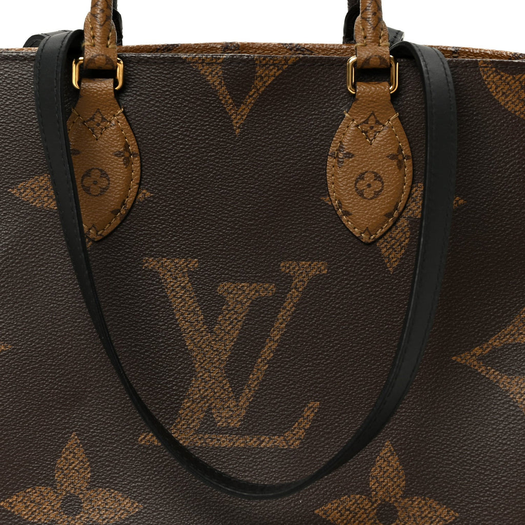 Louis Vuitton Reverse Monogram Giant Onthego MM