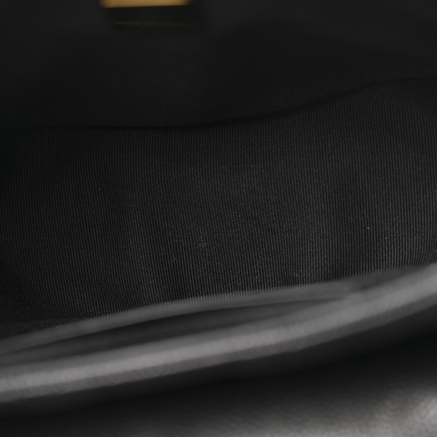 Chanel Caviar Quilted Small Messenger Flap Black