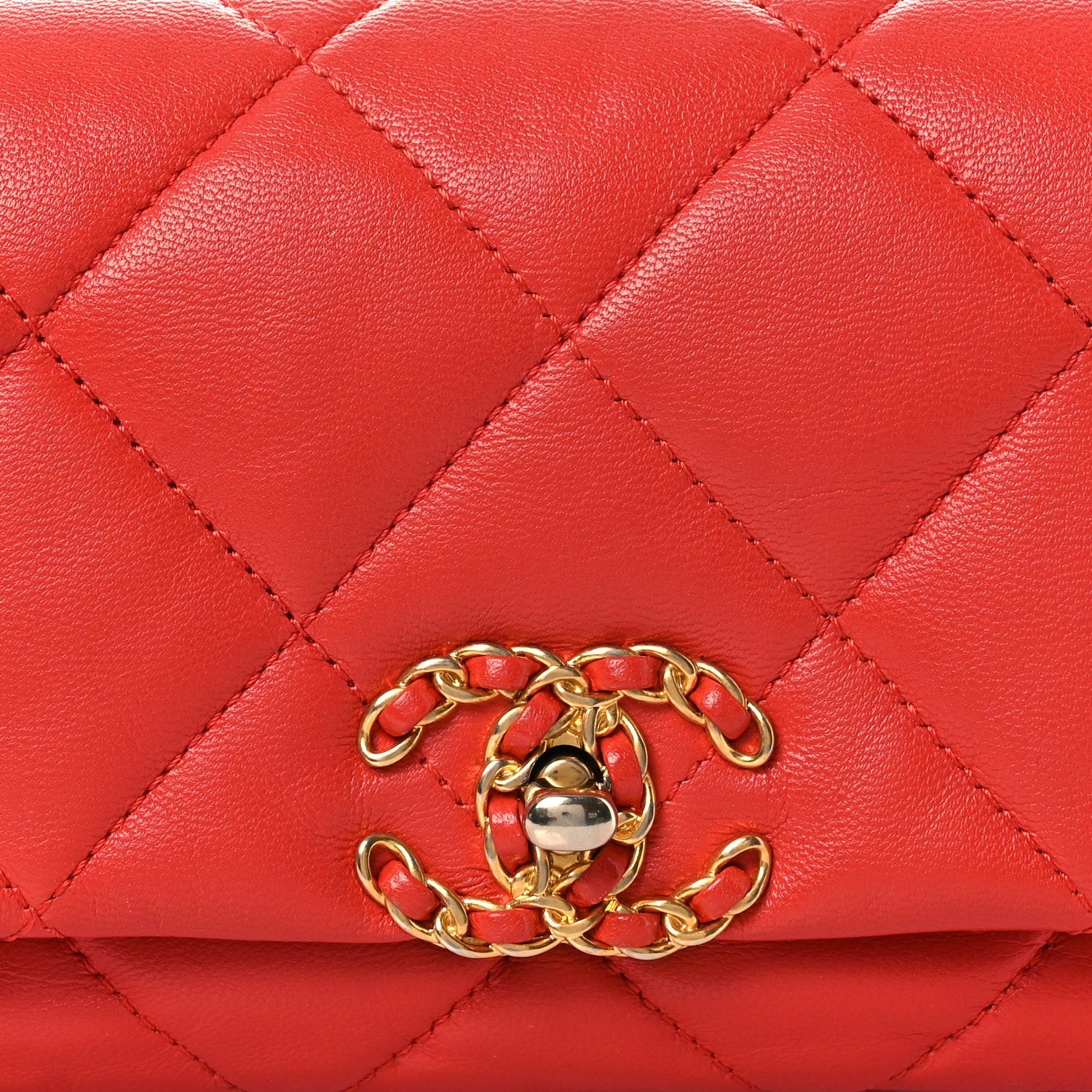 Chanel Lambskin Quilted Chanel 19 Waist Bag Red