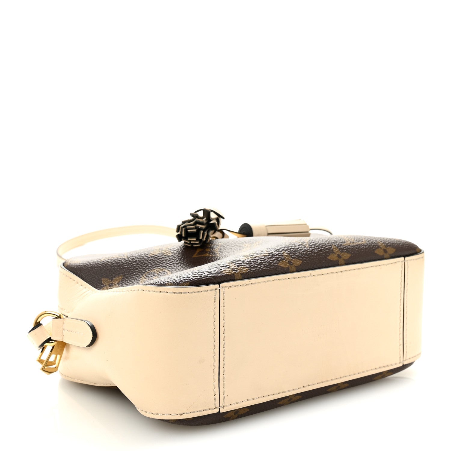Louis Vuitton Monogram Saintonge Creme