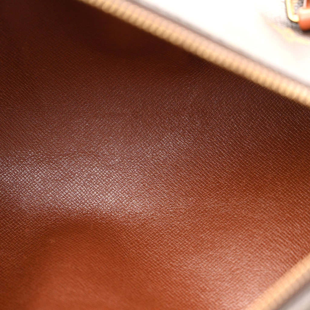 Louis Vuitton Monogram Papillon 26