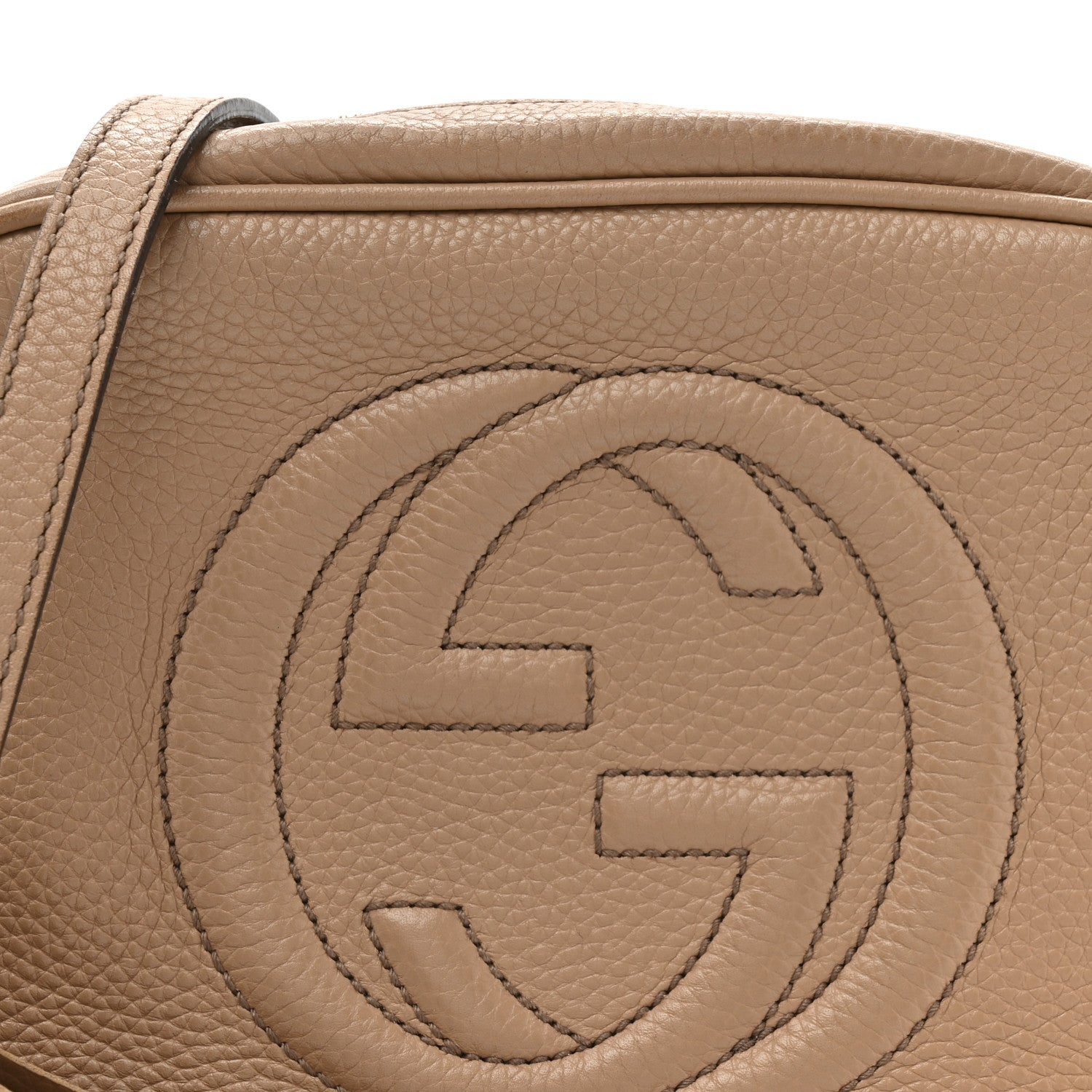 Gucci Pebbled Calfskin Small Soho Disco Bag Rose Beige