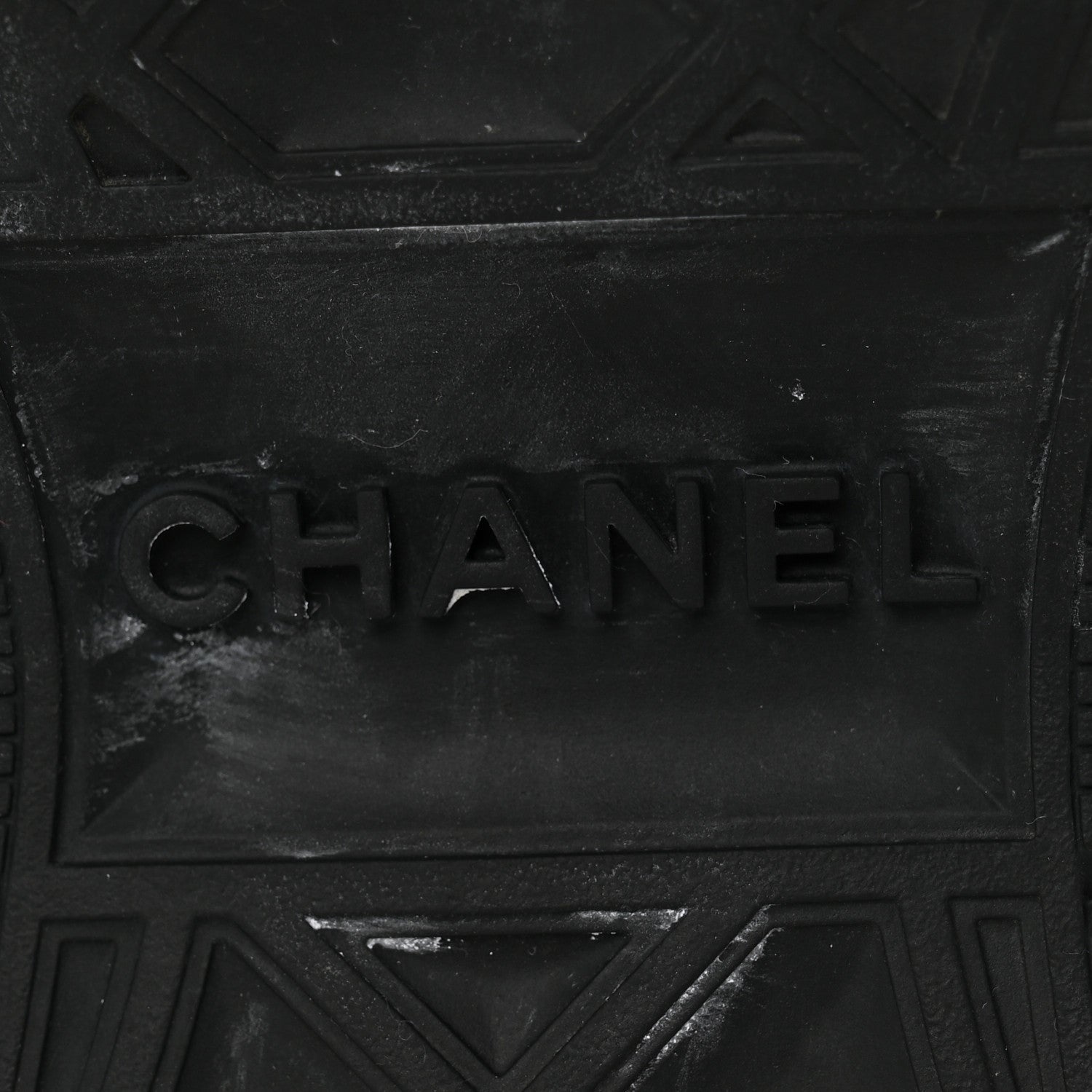Chanel Velvet Calfskin Mixed Fibers CC Sneakers 35.5 Black