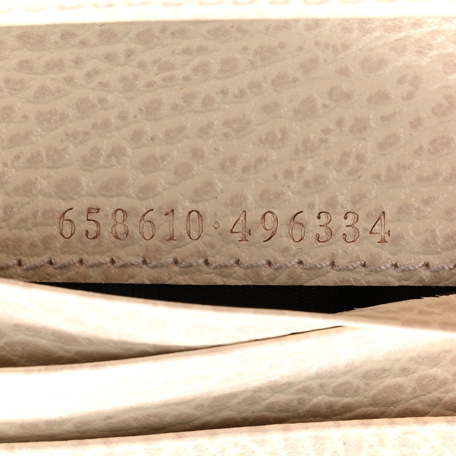Gucci Dollar Calfskin GG Supreme Monogram GG Marmont Card Case Mystic White Beige Ebony