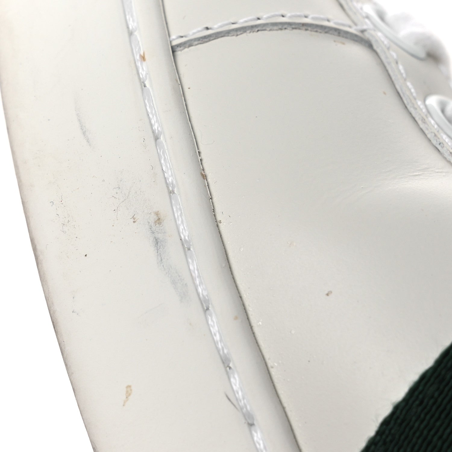 Gucci Calfskin Ayers Bee Embroidered Womens Ace Sneakers 35 White Green