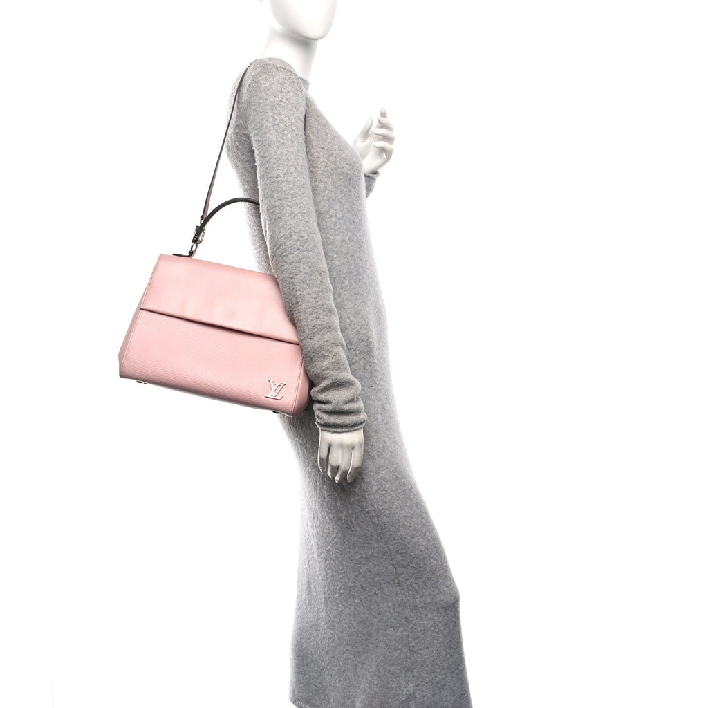 Louis Vuitton Epi Cluny MM Rose Ballerine