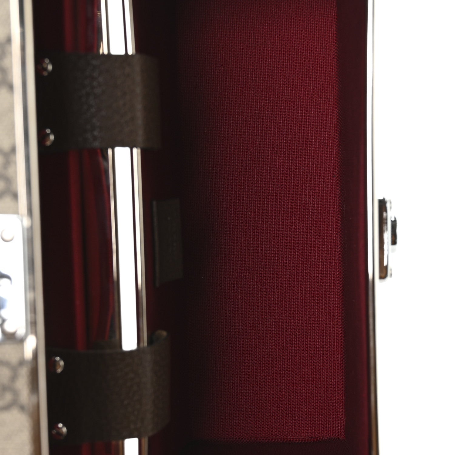 Gucci GG Supreme Monogram Globe-Trotter Beauty Case Brown