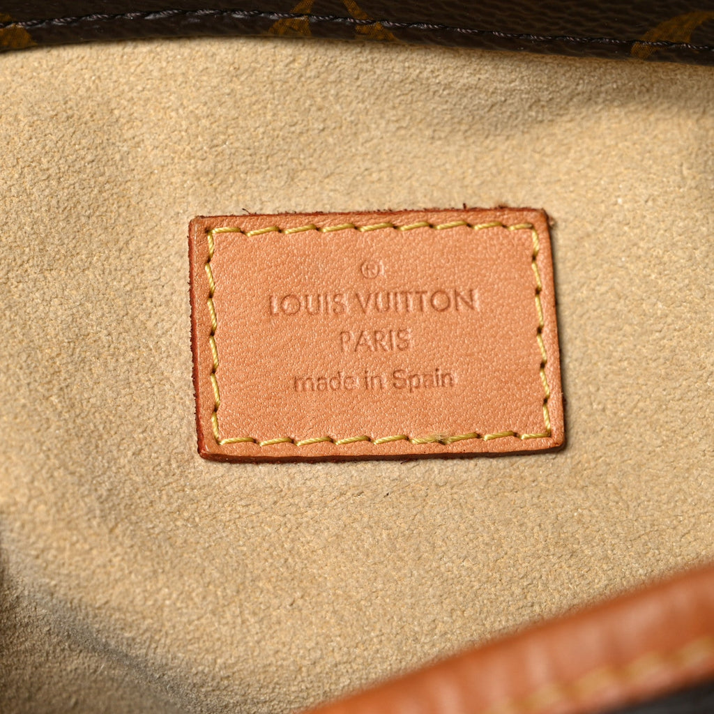 Louis Vuitton Monogram Artsy MM