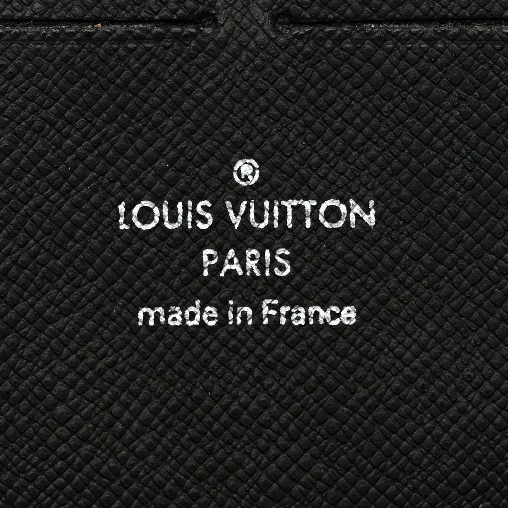 Louis Vuitton Epi Electric Zippy Organizer Wallet Black