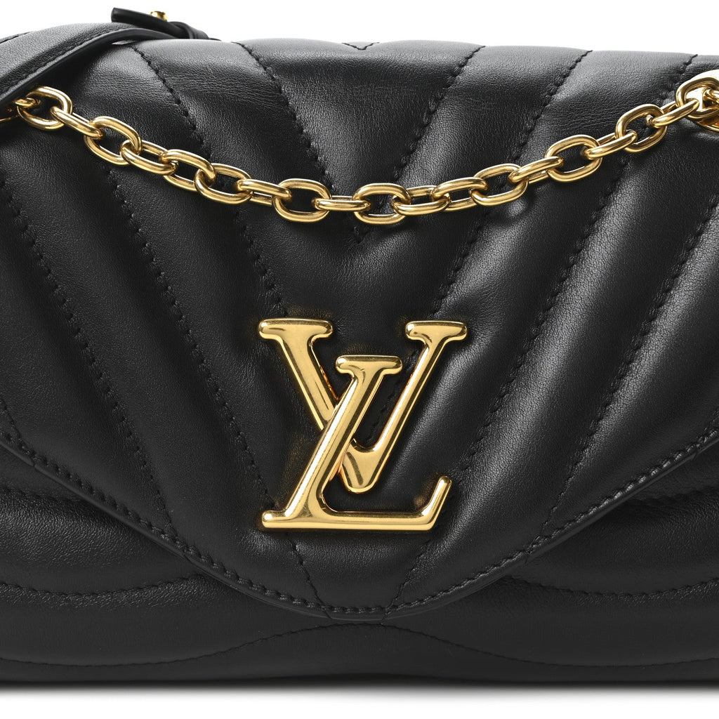 Louis Vuitton Calfskin LV New Wave Chain Bag Black