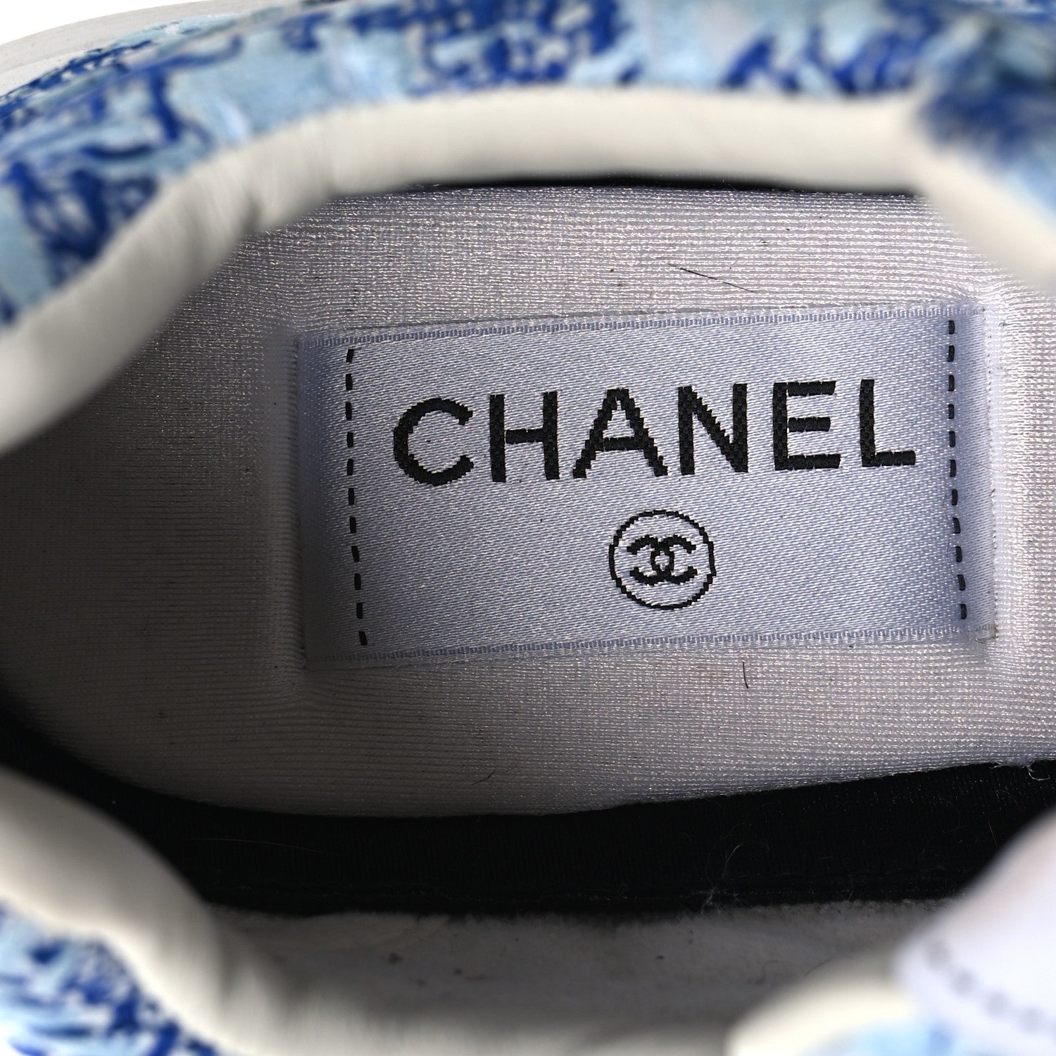 Chanel Tweed CC Sneakers 36.5 Blue White