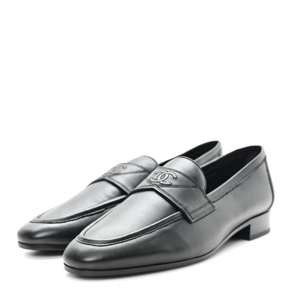 Calfskin Womens Stitched CC Loafers 38 Black