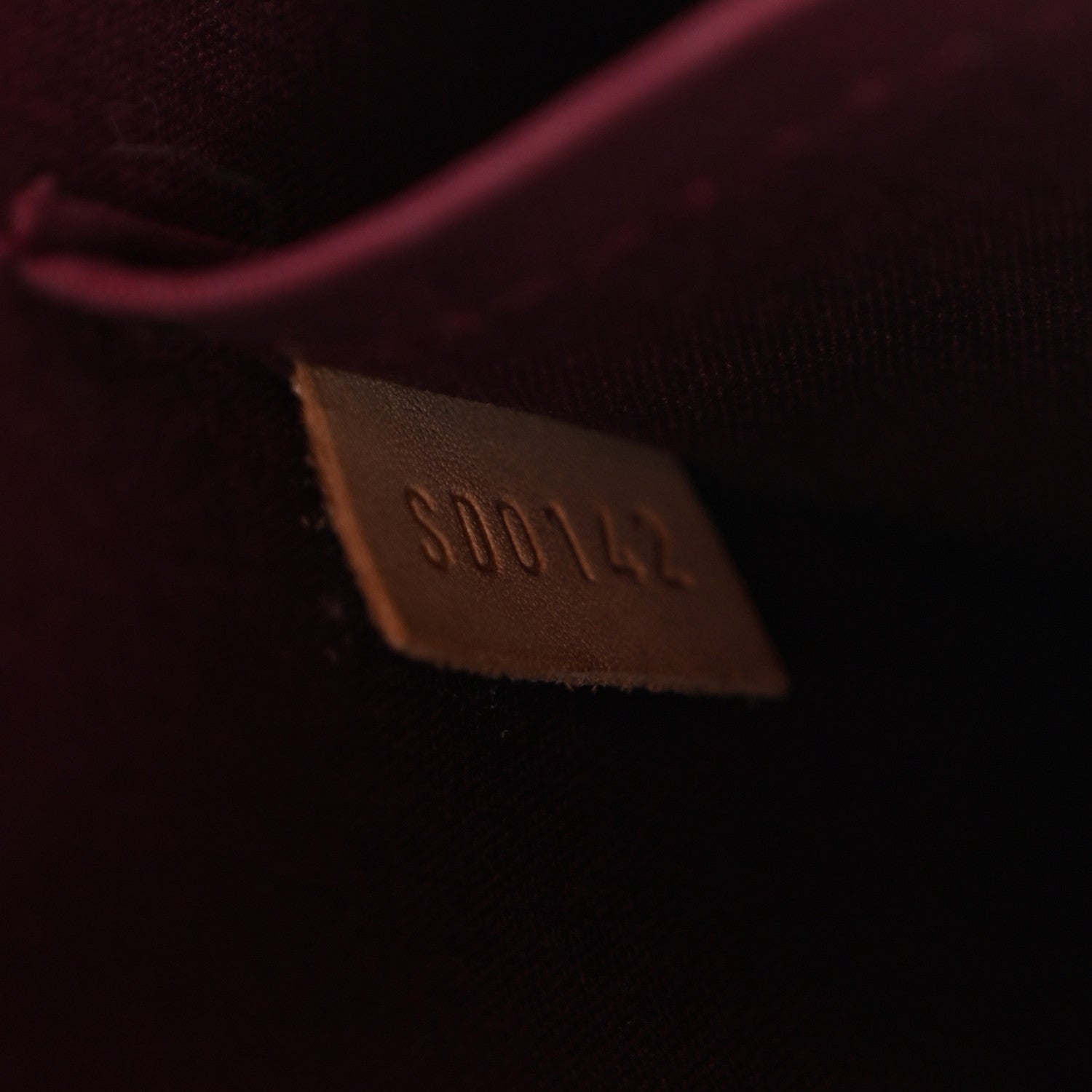 Louis Vuitton Vernis Alma PM Rouge Fauviste