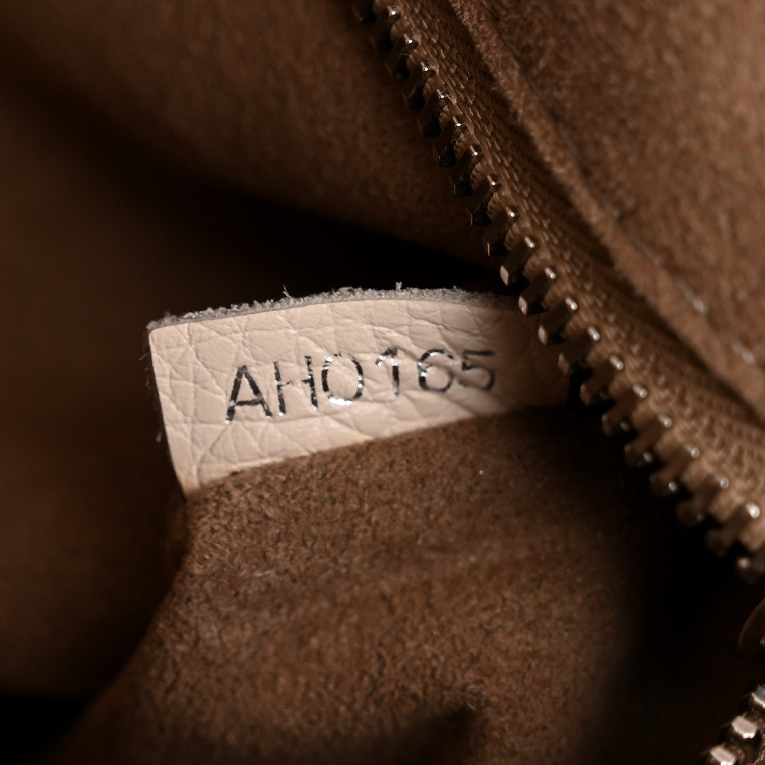 Louis Vuitton Mahina Babylone PM Galet