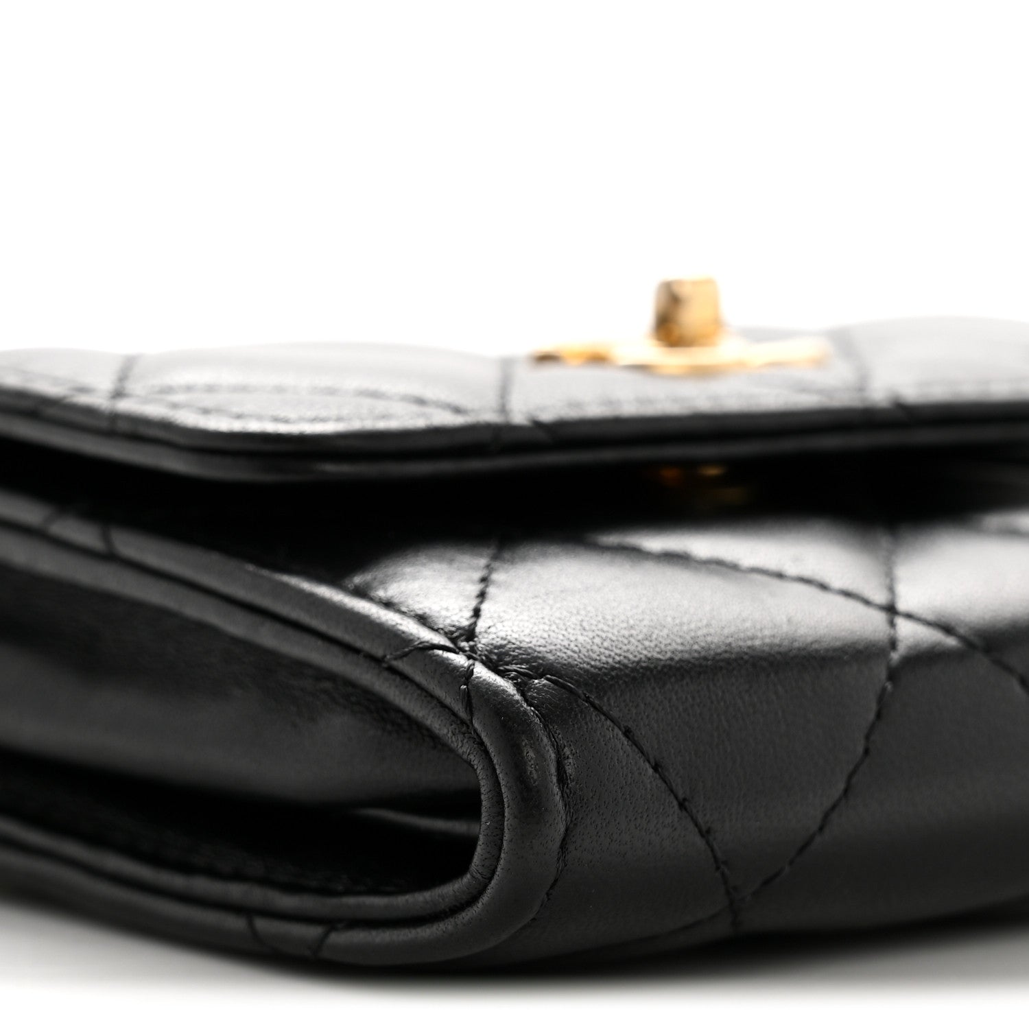 Chanel Lambskin Quilted Pearl Crush Clutch With Chain Black