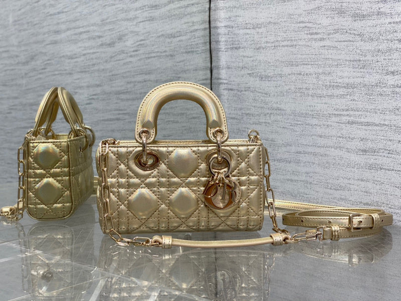 Dior Bags - 498