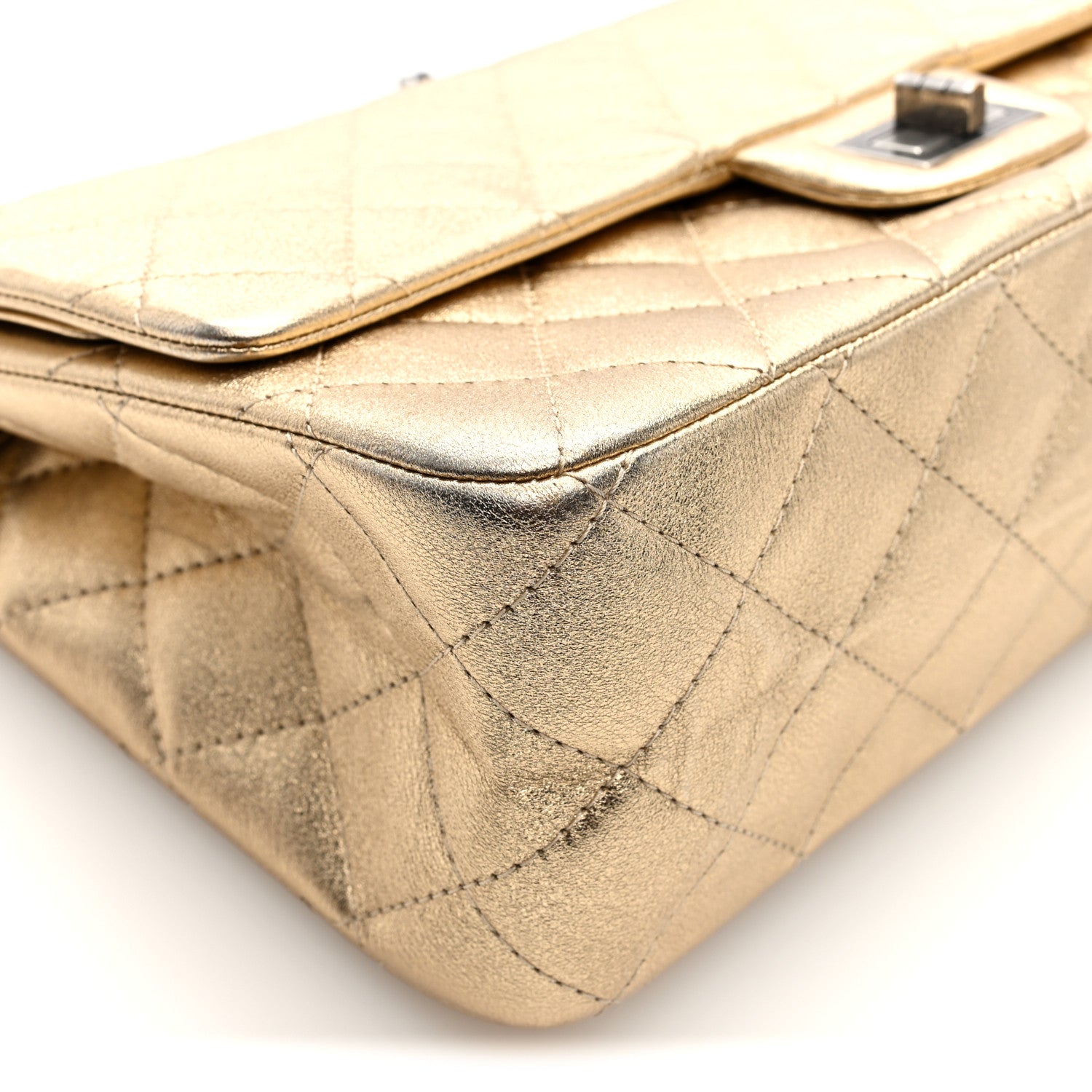 Chanel Metallic Aged Calfskin Quilted 2.55 Reissue 227 Flap Pale Gold