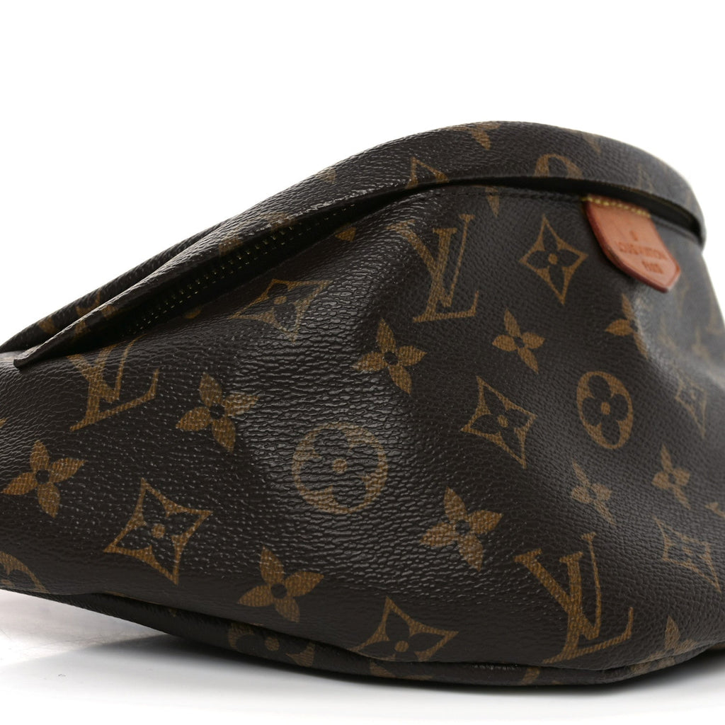 Louis Vuitton Monogram My LV World Tour Bumbag