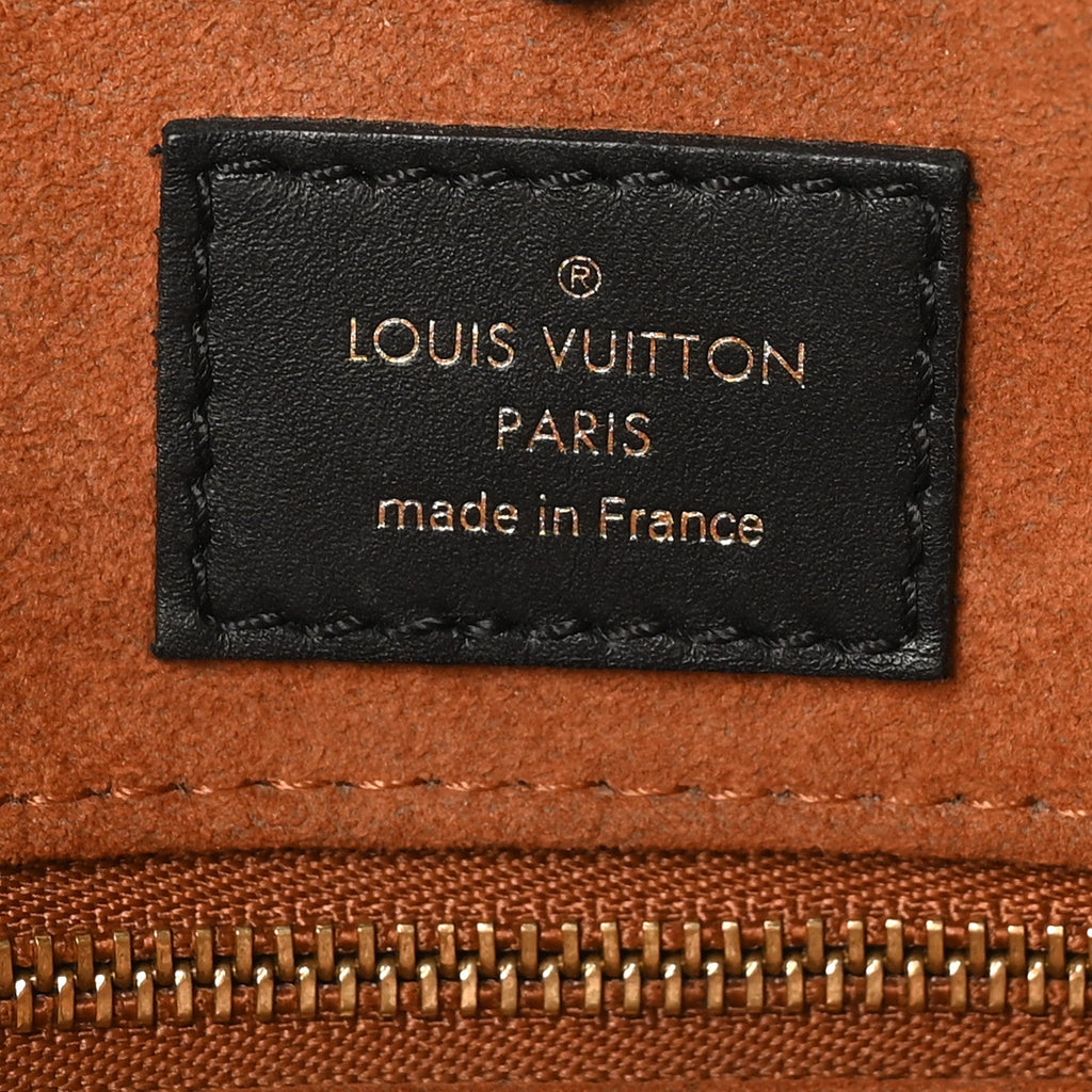Louis Vuitton Empreinte Monogram Giant Wild At Heart Onthego MM Caramel