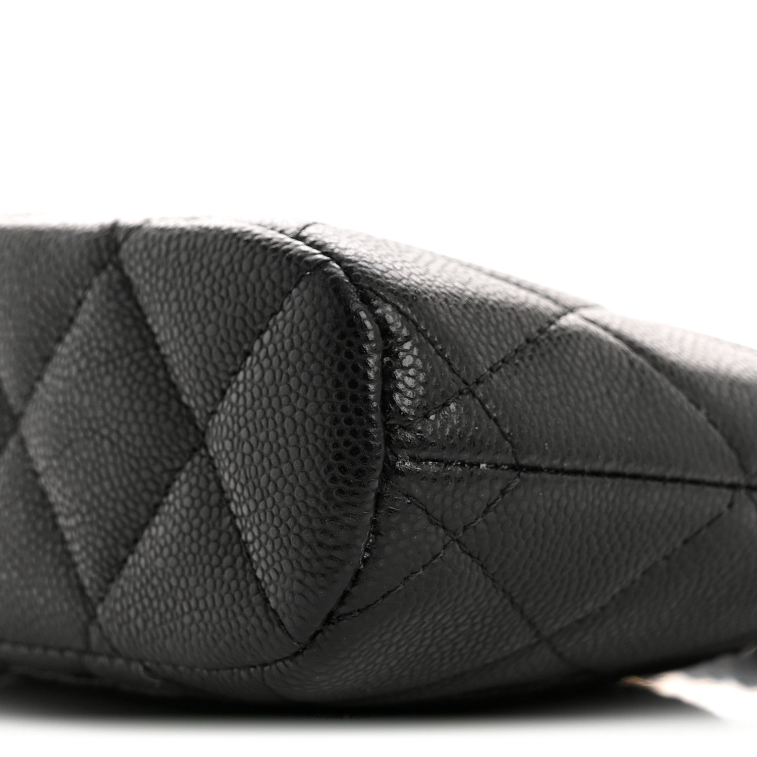 Chanel Caviar Quilted Classic Clutch With Chain Black