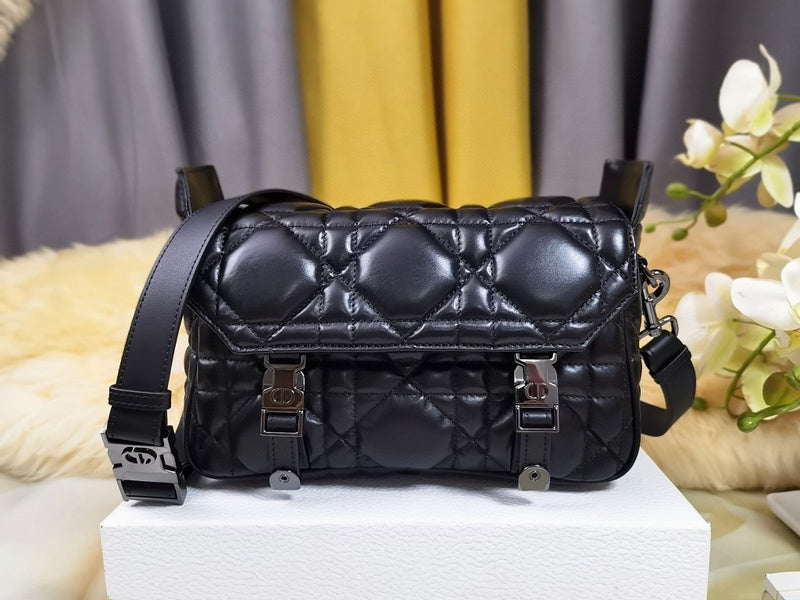 Dior Bags - 2947
