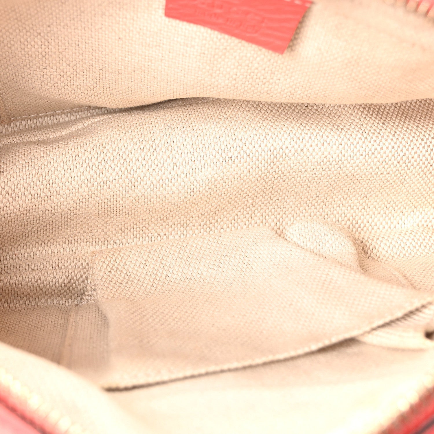 Gucci Pebbled Calfskin Small Soho Disco Bag Tabasco Red