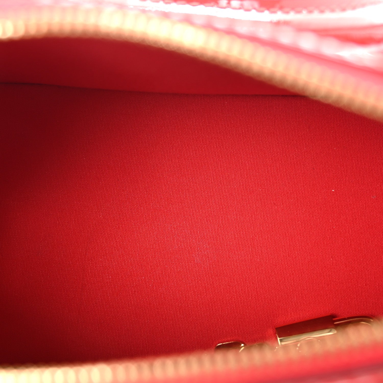 Louis Vuitton Vernis Alma BB Cherry