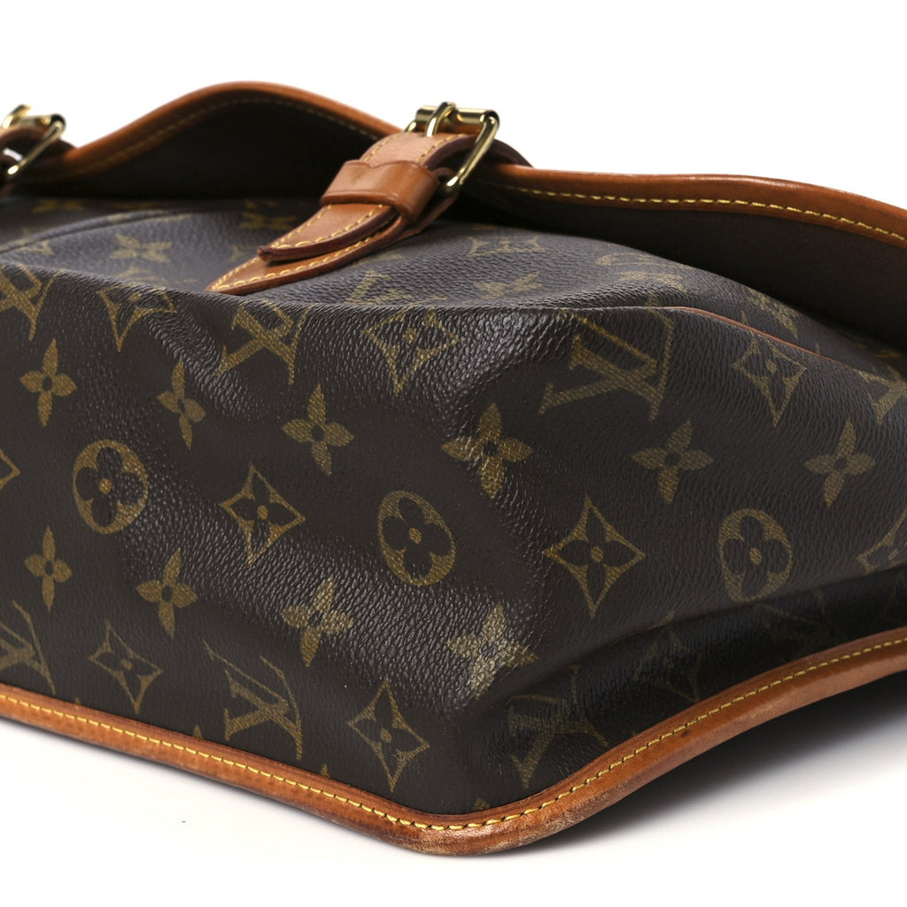Louis Vuitton Monogram Sac Gibeciere GM