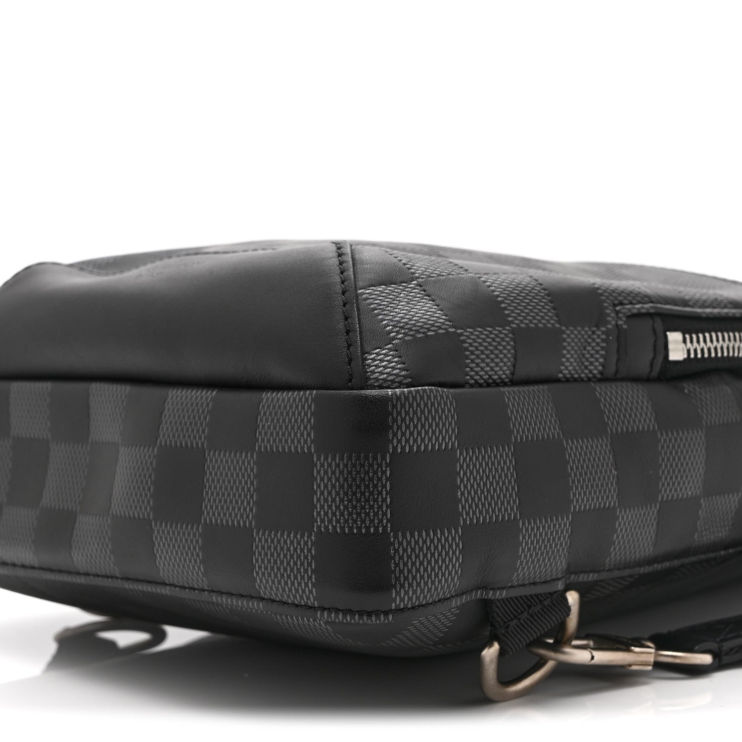 Louis Vuitton Damier Graphite Avenue Sling Bag Onyx Silver