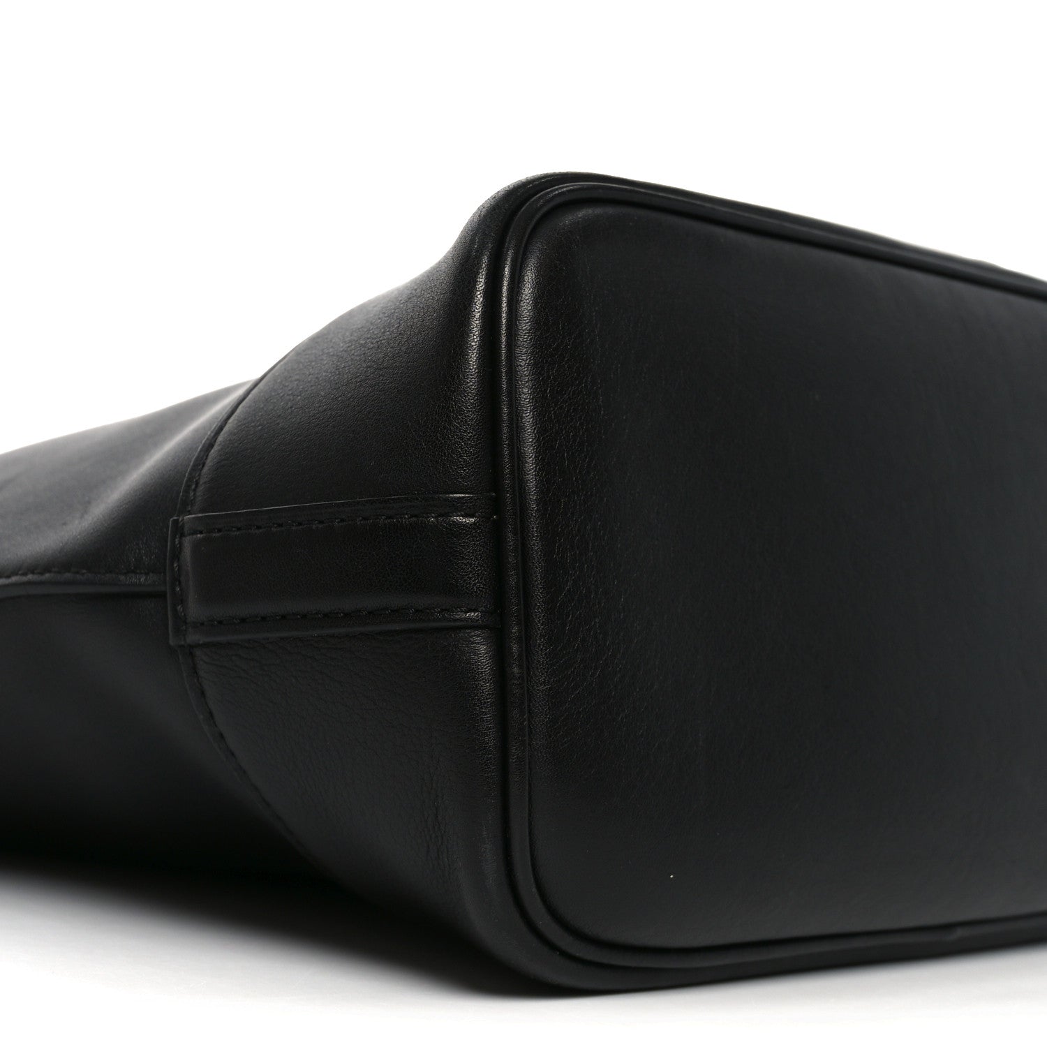 Louis Vuitton Smooth Calfskin NN14 Cuir Nuance GM Black