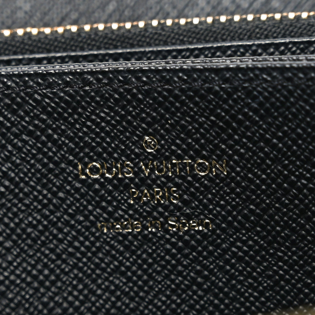 Louis Vuitton Reverse Monogram Giant Zippy Wallet