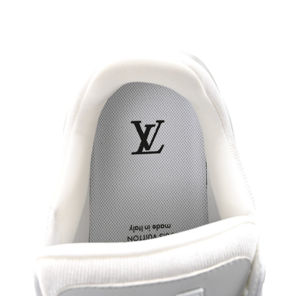 Louis Vuitton Calfskin Monogram Mens LV Trainer Sneakers 7 White