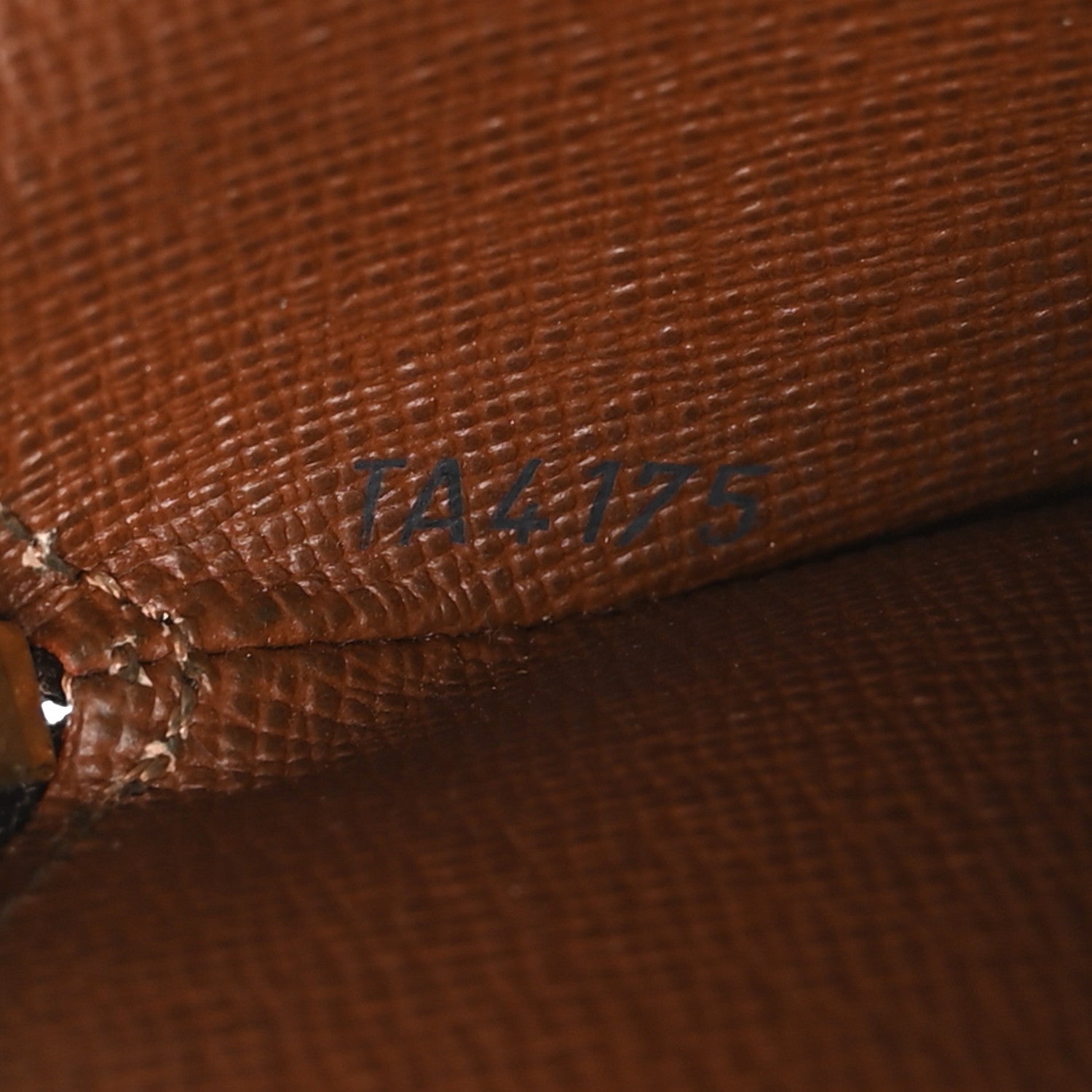 Louis Vuitton Monogram Round Coin Purse