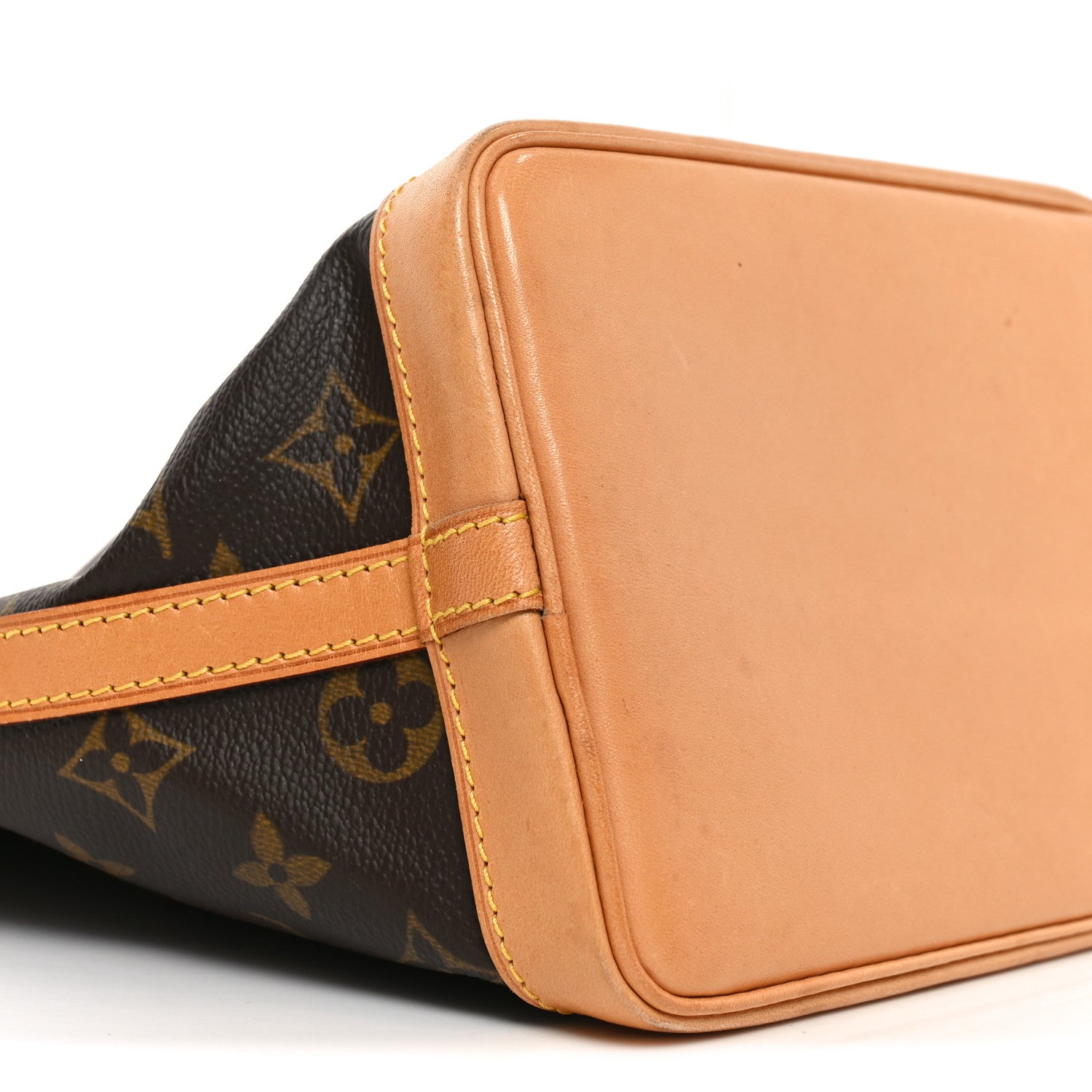 Louis Vuitton Monogram Noe BB