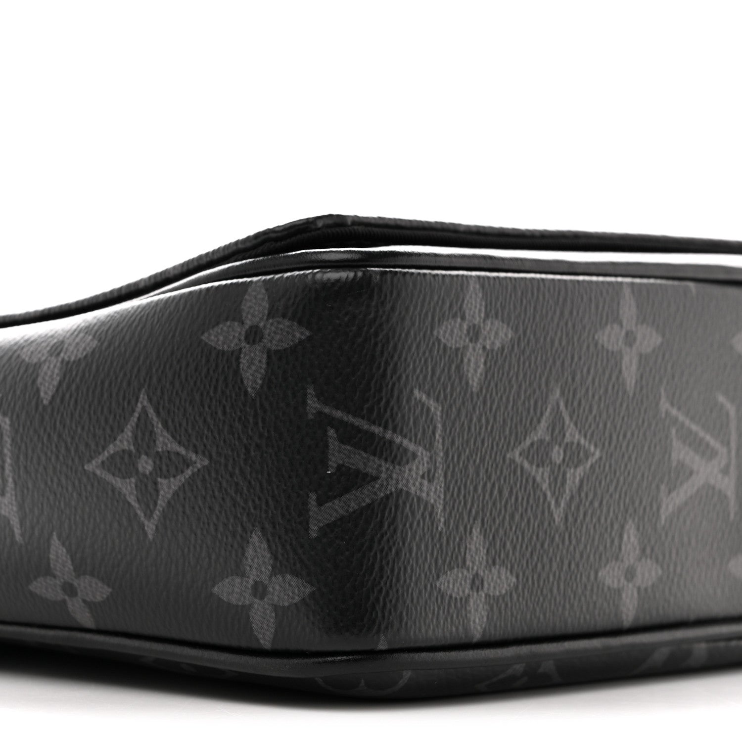 Louis Vuitton Monogram Eclipse District PM Black
