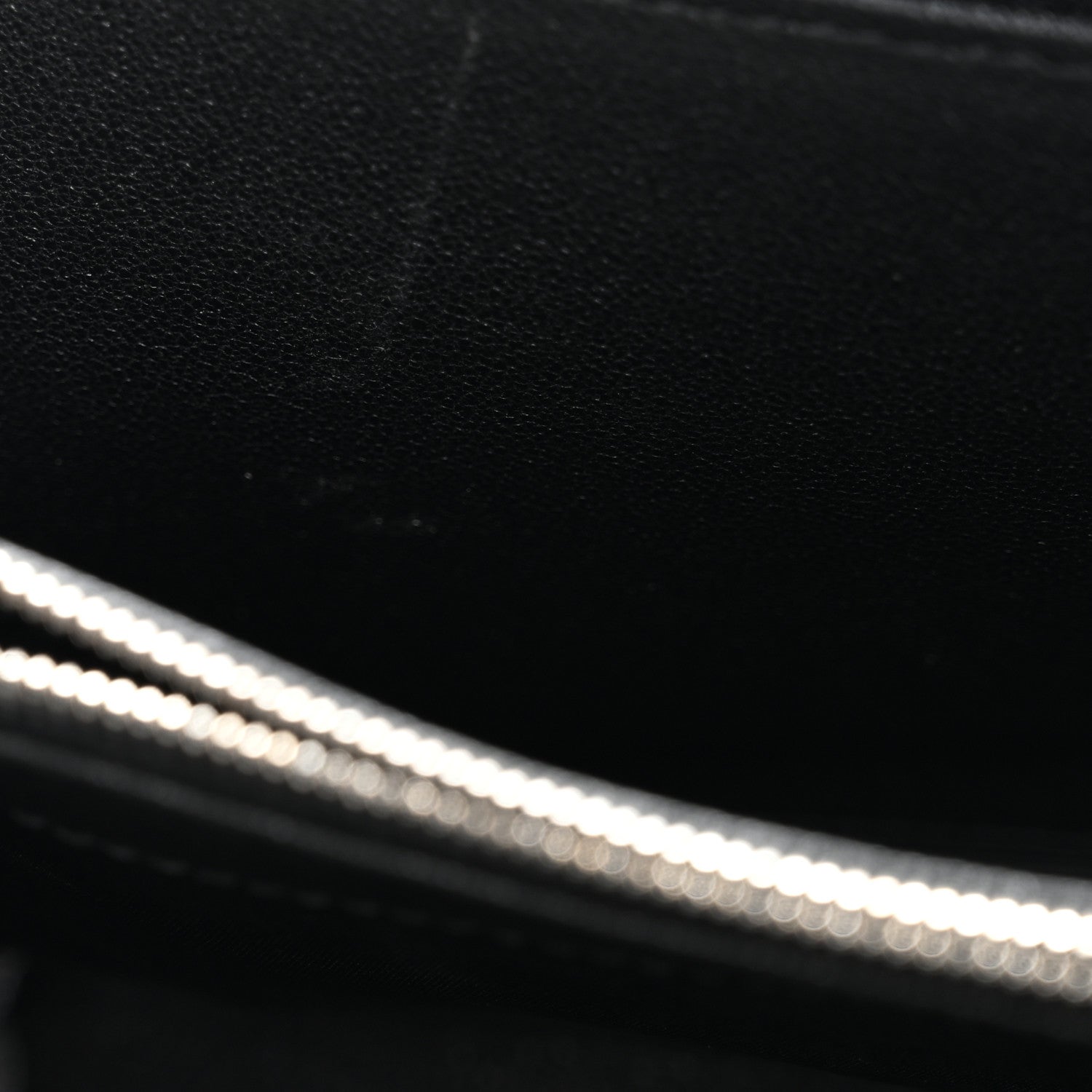 Gucci Sakai Be Green Calfskin Diagonal Stitched Blondie Wallet on Chain Black