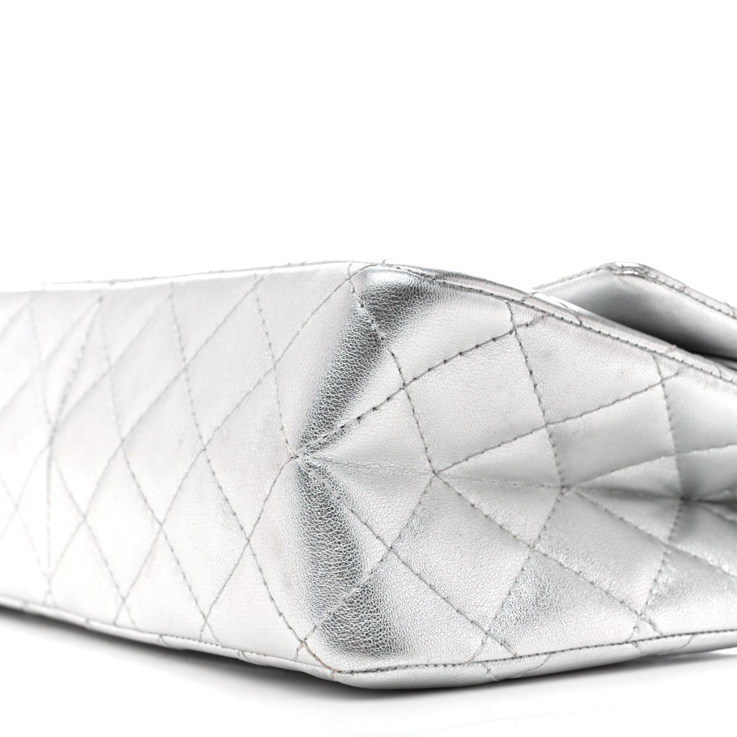 Chanel Metallic Lambskin Quilted 2.55 Reissue 226 Flap Silver