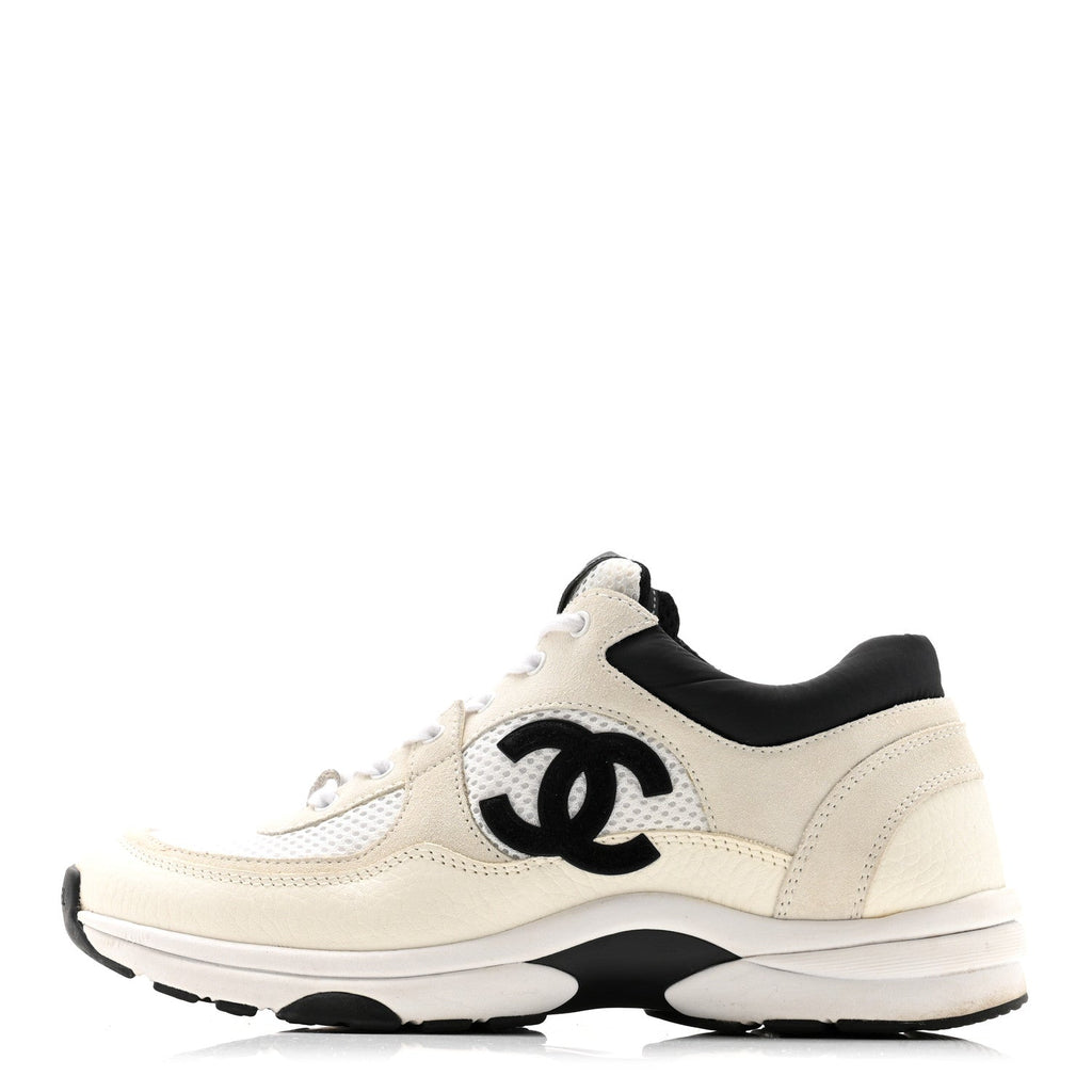 Mesh Suede Calfskin Grained Calfskin Womens CC Sneakers 38 White Black