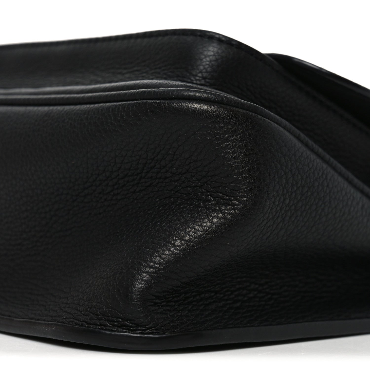 Louis Vuitton Grained Calfskin Lockme Chain Bag PM Black