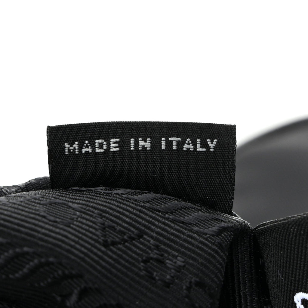 Prada Nylon Re-Edition 2005 Shoulder Bag Black